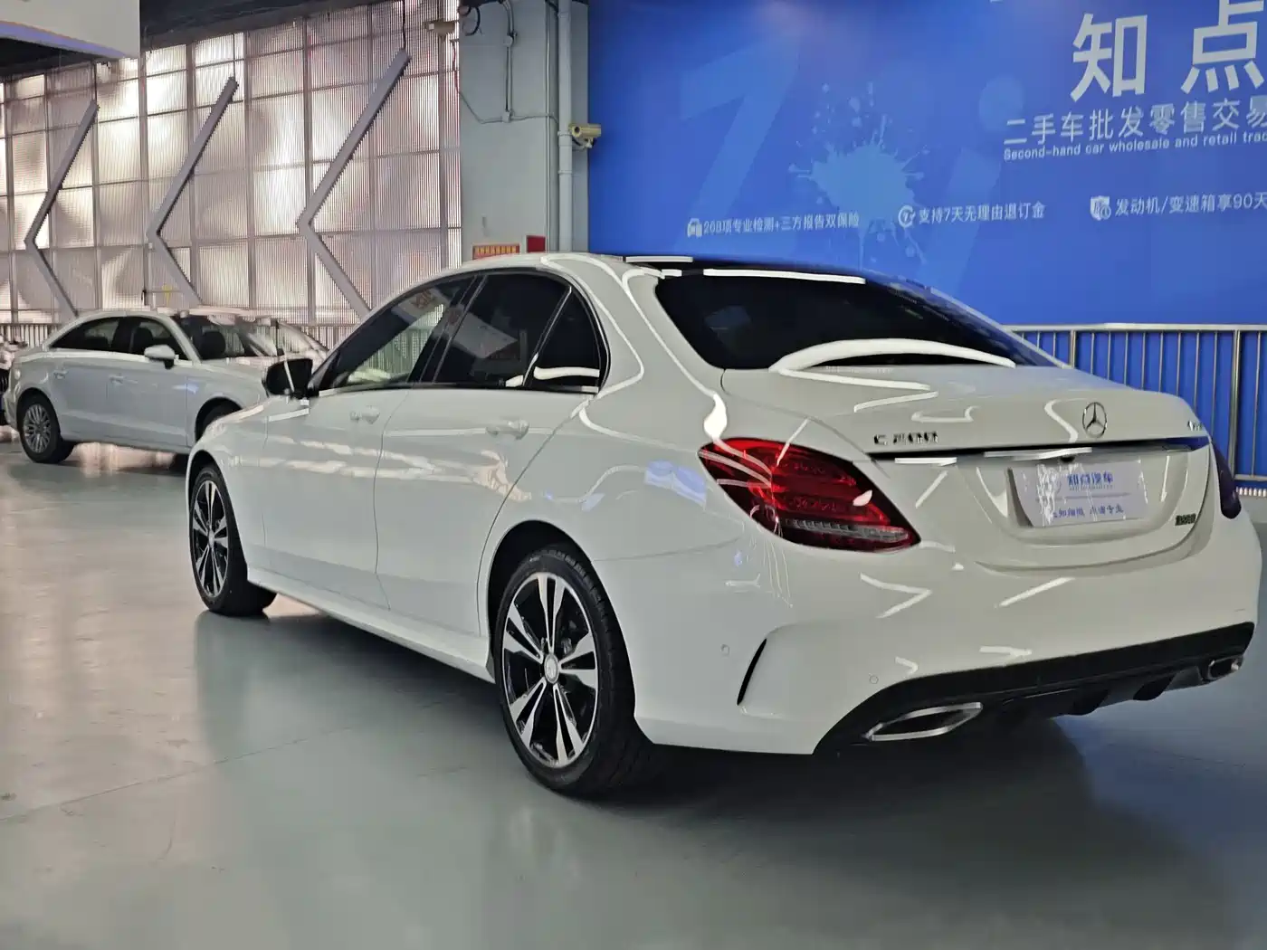 Mercedes-Benz C-Class 2015 C 200 Sport Edition 4MATIC фото 24