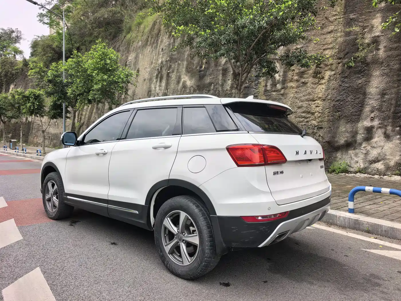 Haval H6 Coupe 2016 Blue Label 1.5T Automatic 2WD Urban фото 5