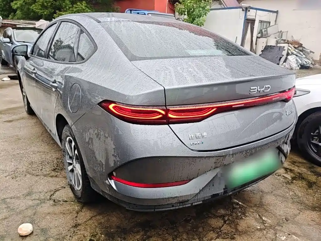 BYD Qin PLUS 2026 2026 DM-i Smart Edition 128KM Progressive