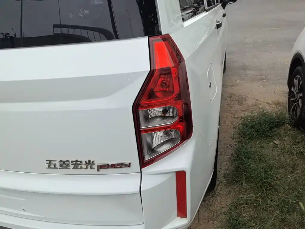 Wuling Motors Wuling Hongguang PLUS 2024 2020 1.5L Manual Standard 5-seater