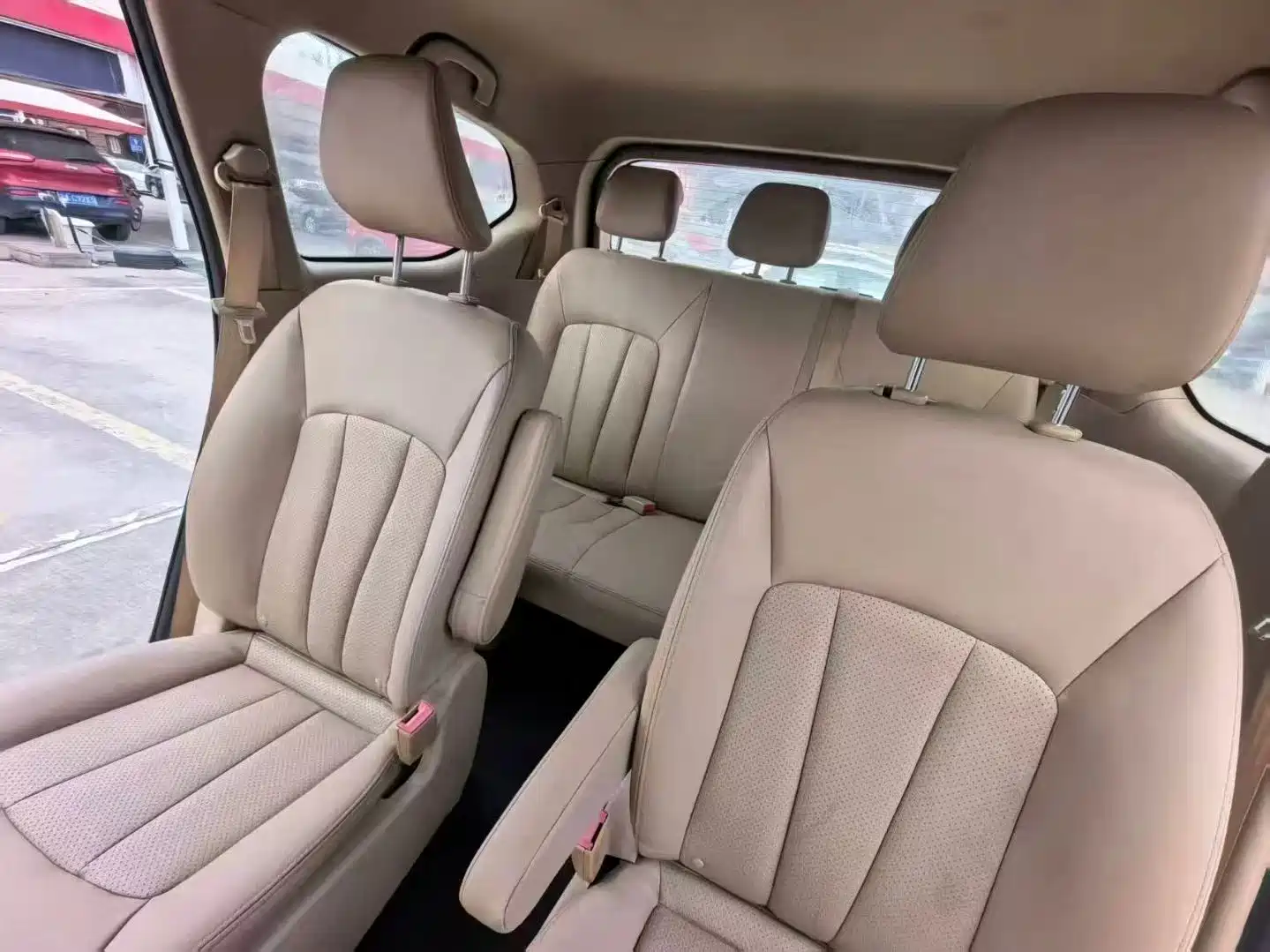 Фото 6 - Baojun 730