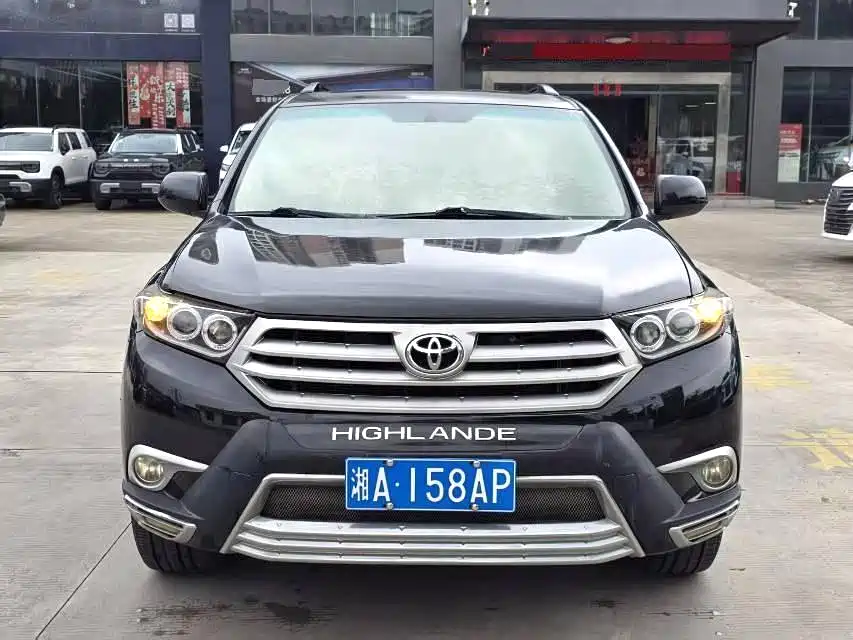 Toyota Highlander 2012 2.7L 2WD 7-Seater Luxury Edition фото 2