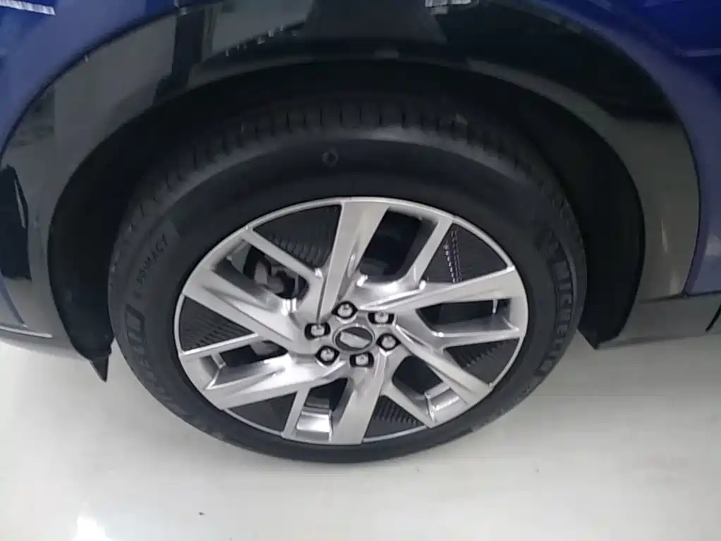 Cadillac IQ Ao Ge 2024 2024 Standard Range