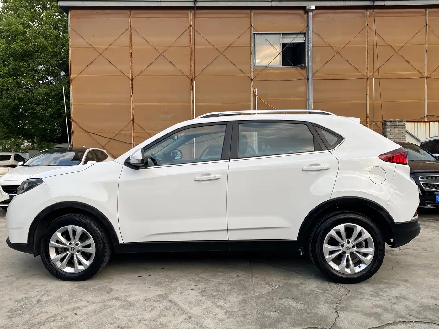 MG Roewe RX5 2015 2015 1.5TGI TST Elite Edition