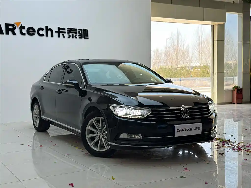 Volkswagen Magotan 2019 330TSI DSG Leading China V фото 10