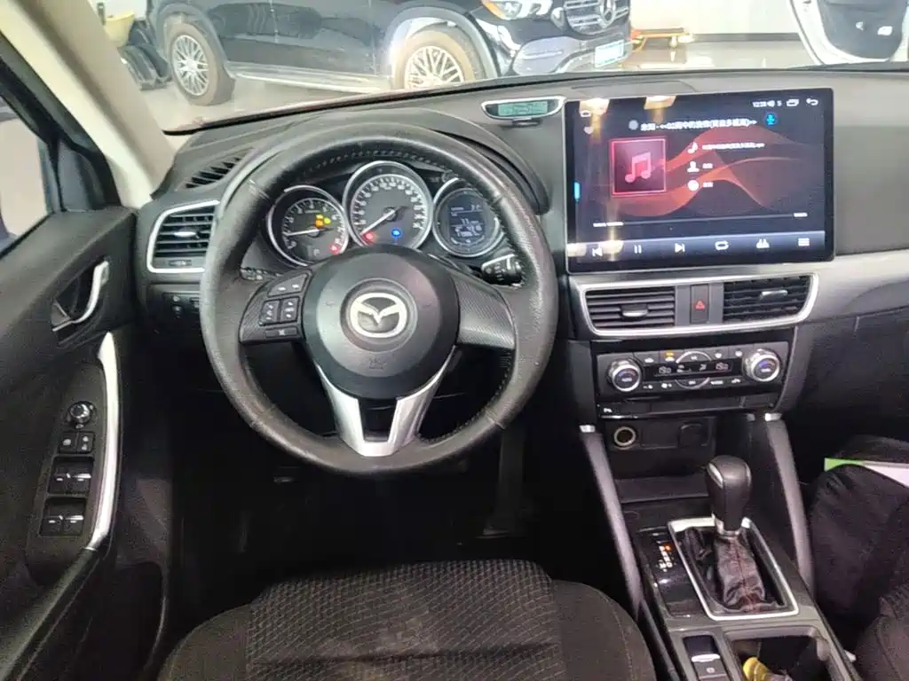 Фото 11 - Mazda CX-5