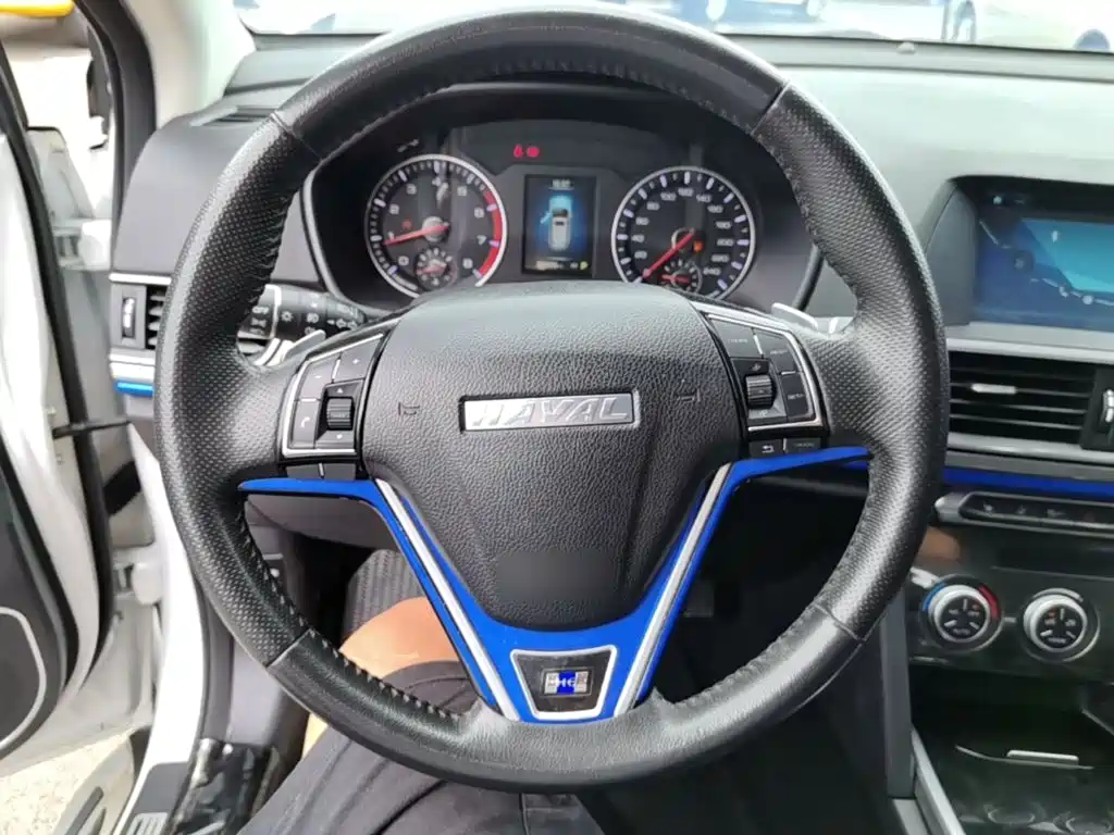 Фото 11 - Haval H6