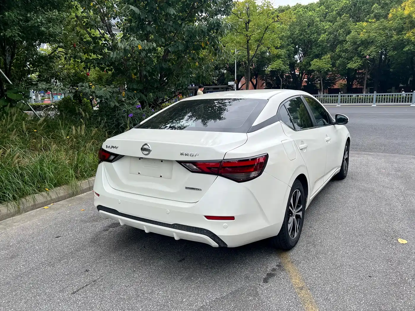 Nissan SYLPHY, миниатюра 7