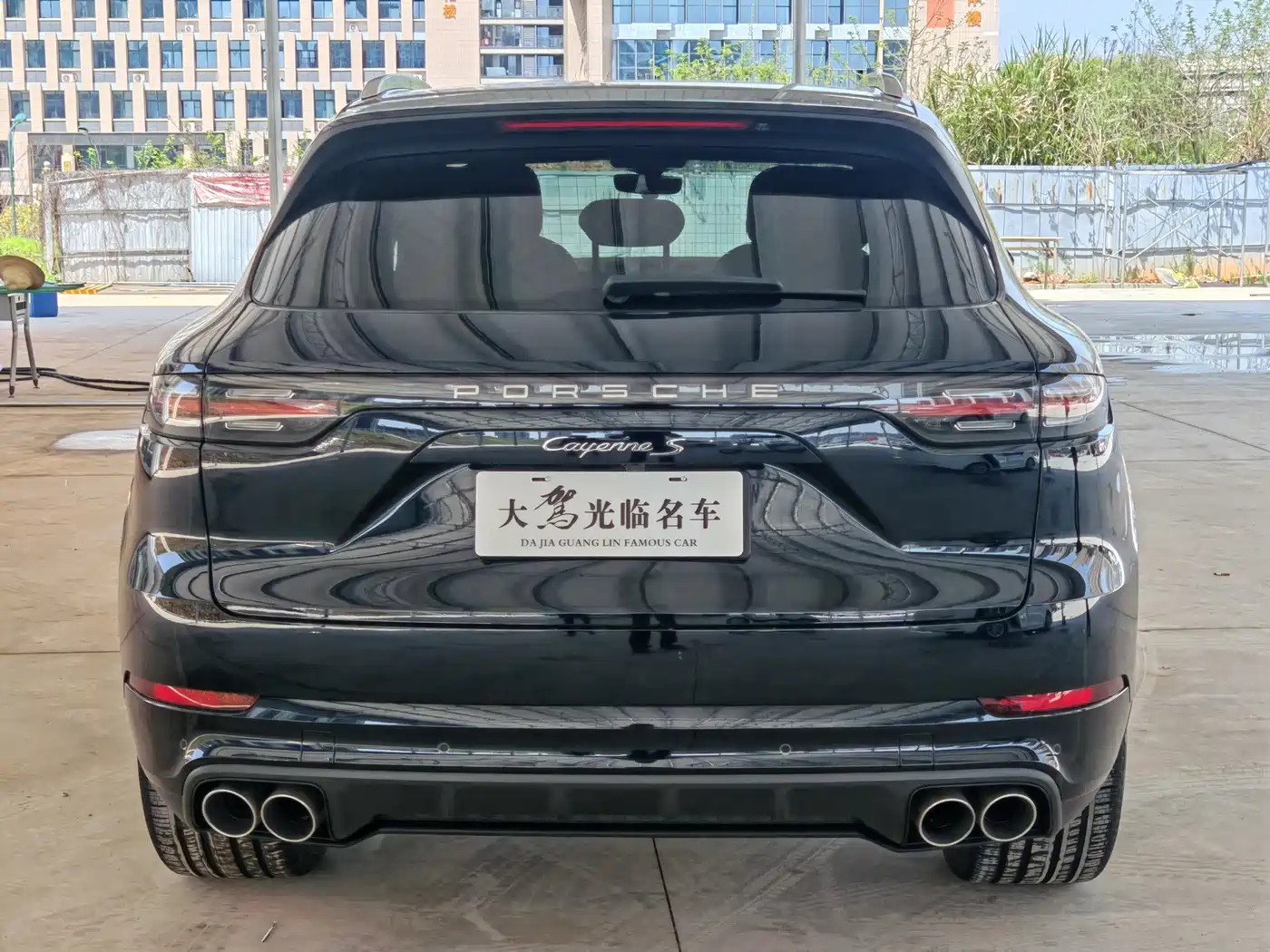 PORSCHE CAYENNE