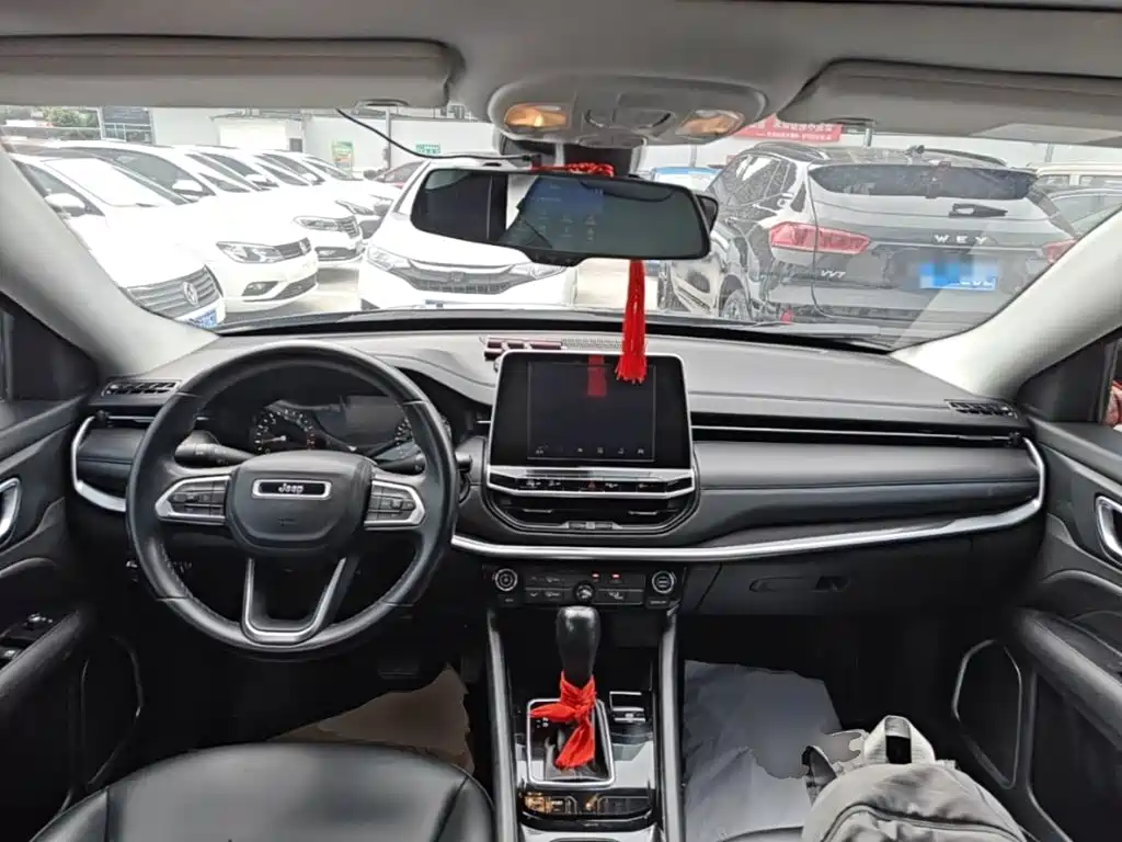Jeep Compass 2022 2021 220T Automatic Leading Edition