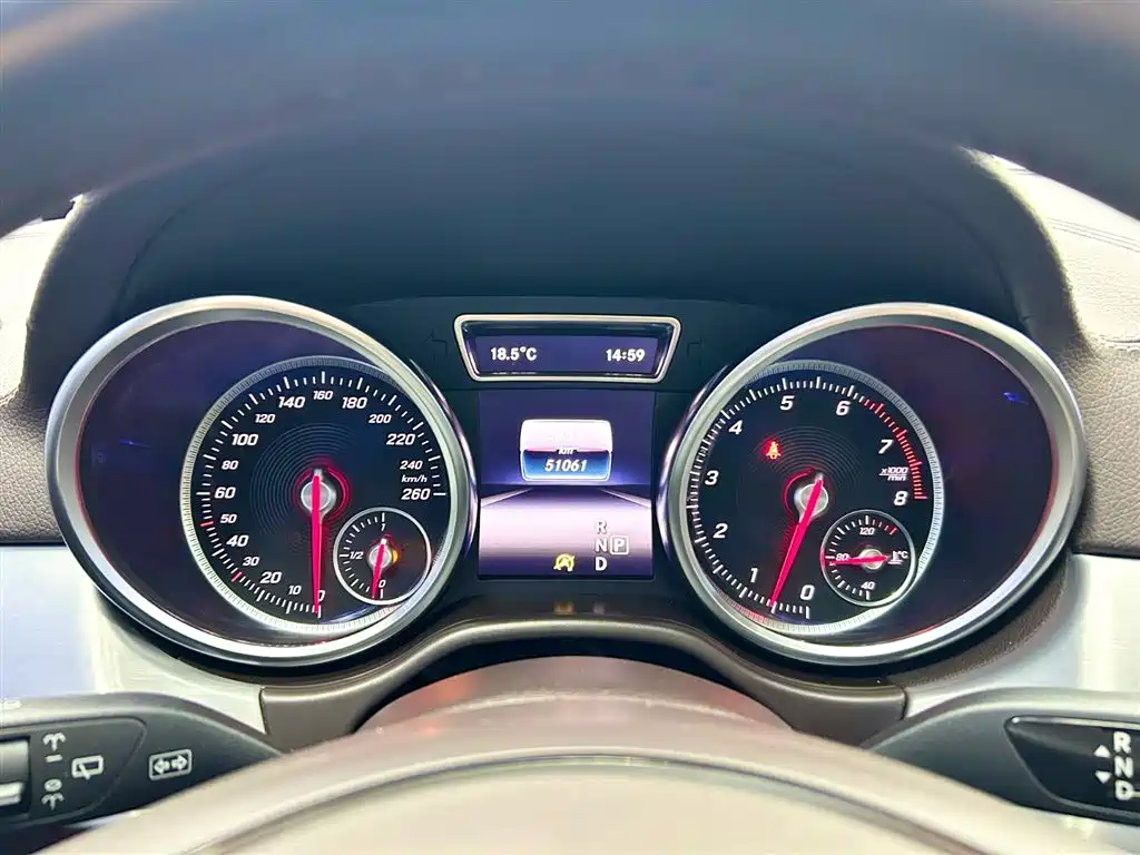 Mercedes-Benz GLS 2016 GLS 400 4MATIC Dynamic фото 4