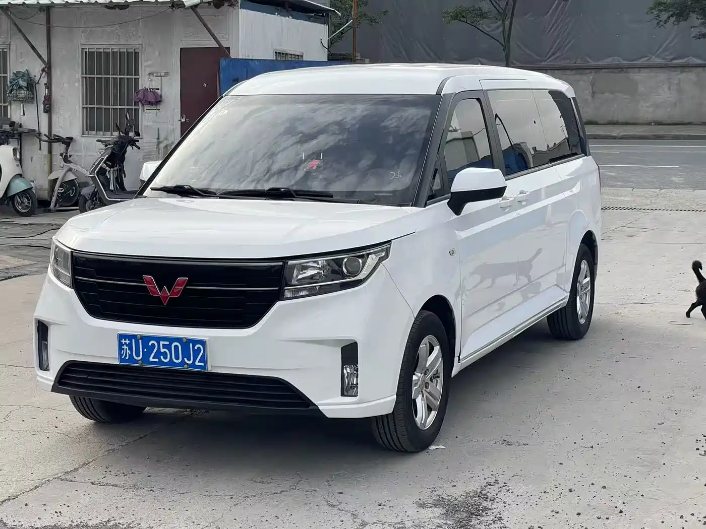 Wuling Motors Wuling Journey 2021 1.5T Manual Luxury Edition
