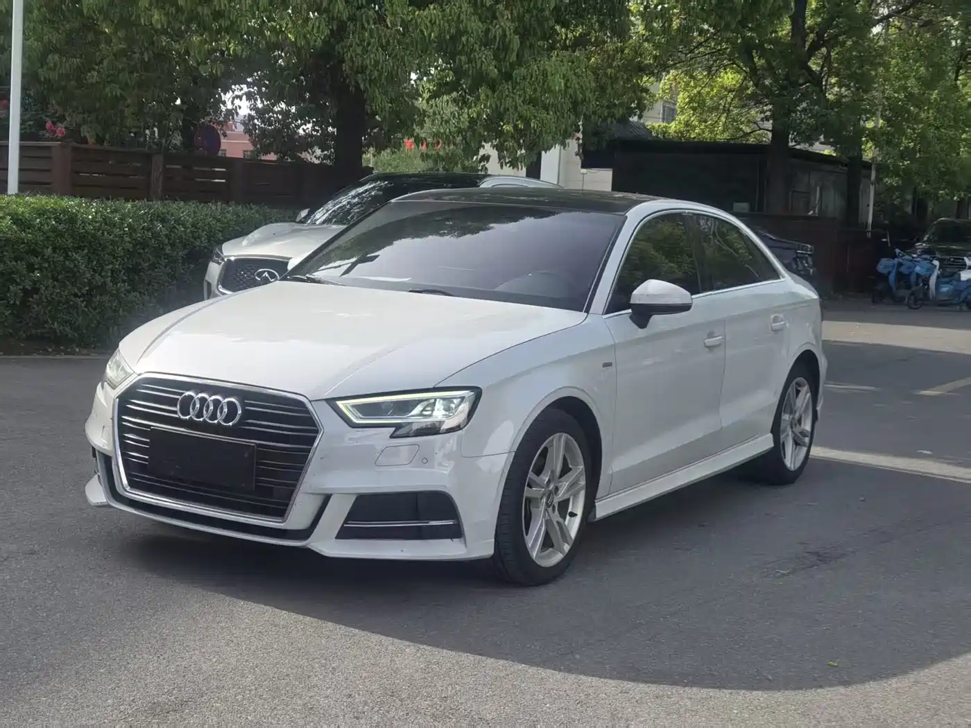 Audi A3 2019 Limousine 35 TFSI Fashion China V фото 3