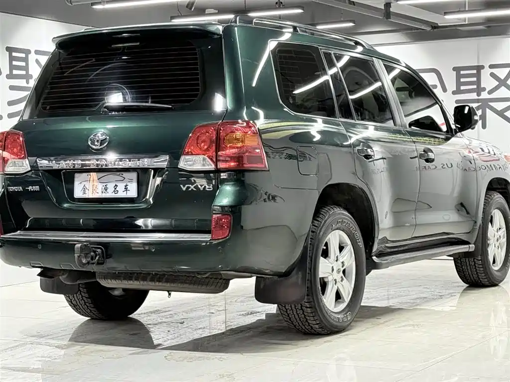 Toyota Land Cruiser 2012 4.0L Automatic GX-R фото 6