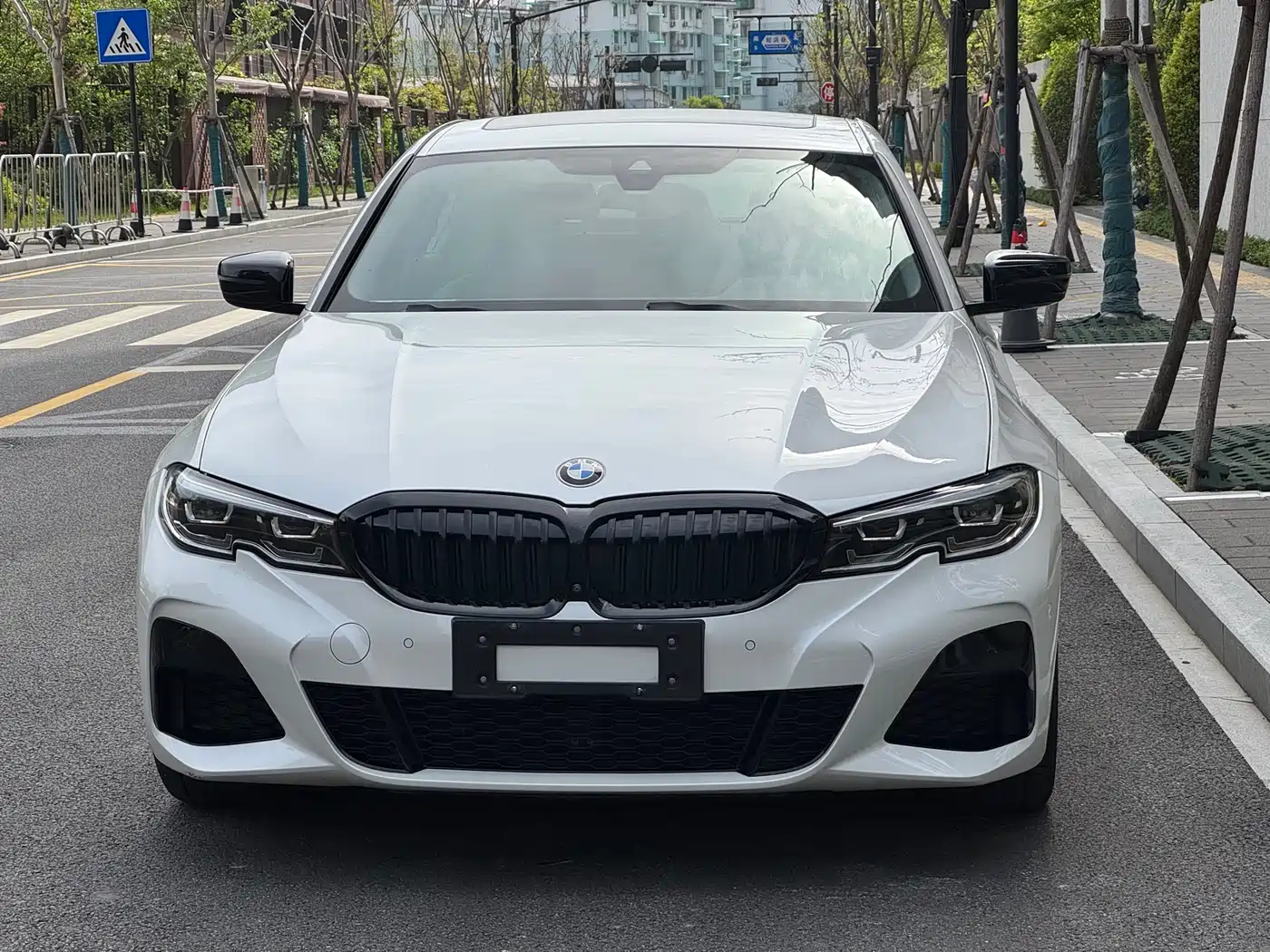 BMW 3 Series 2021 325Li M Sport Night Edition фото 2