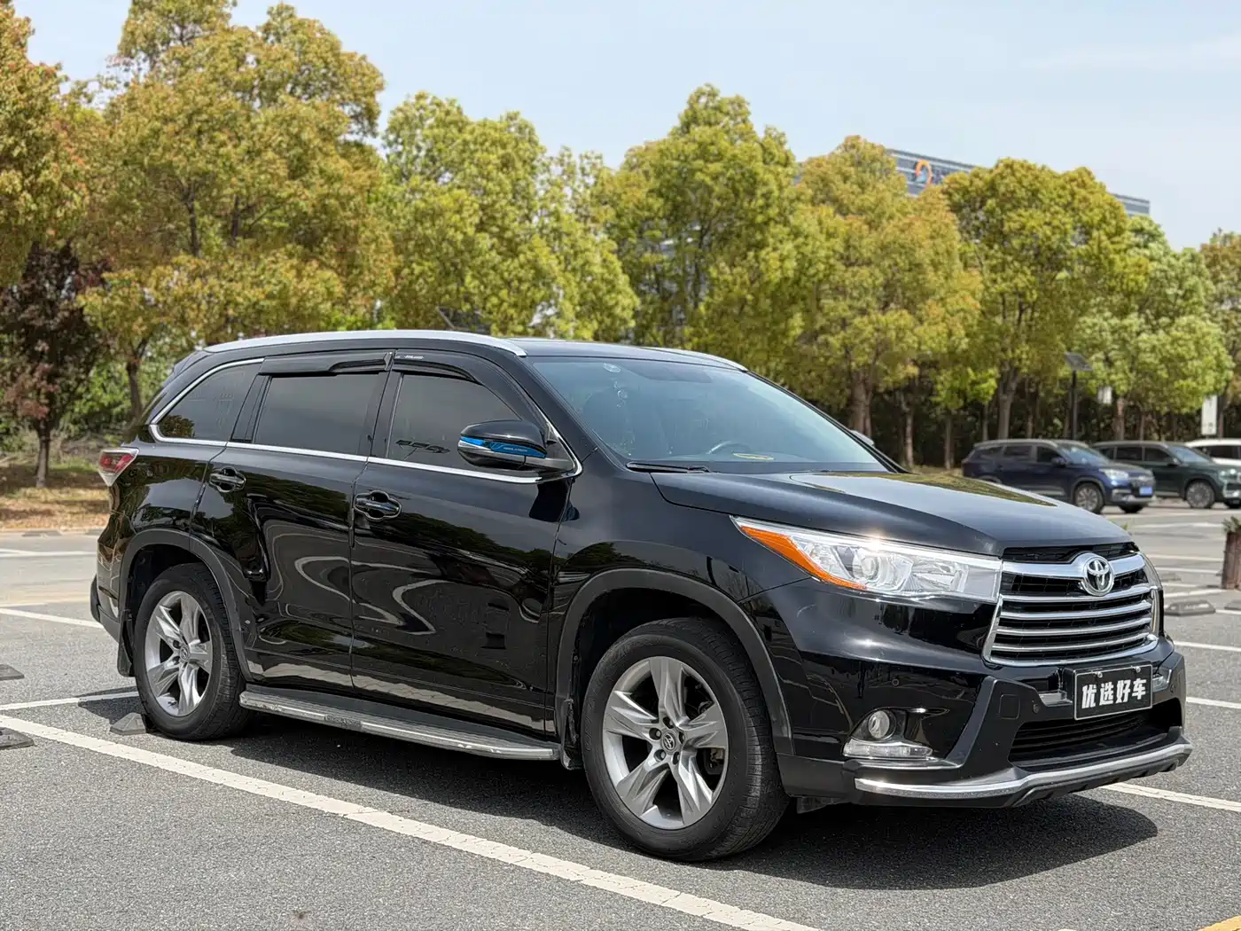 Toyota Highlander 2015 2.0T FWD Luxury Edition 7-seater фото 2