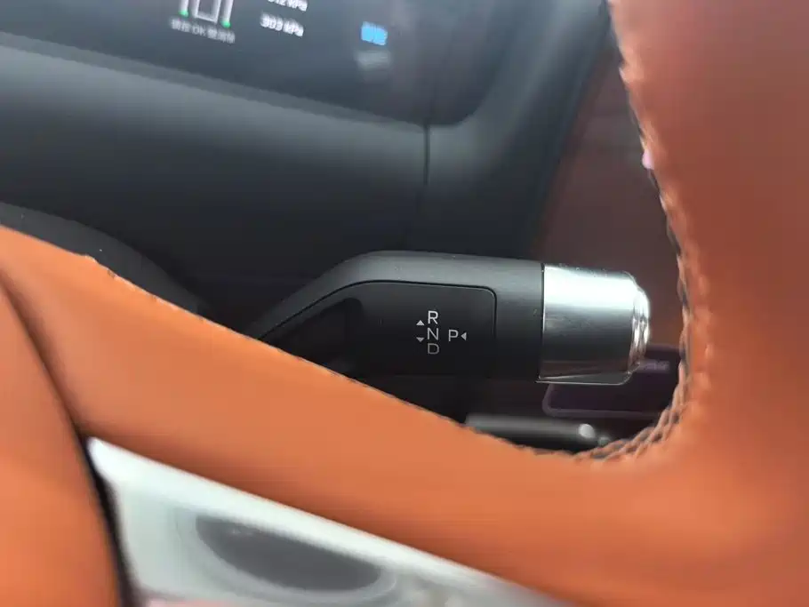 Geely Galaxy Galaxy M9 2026 2025 Base Model