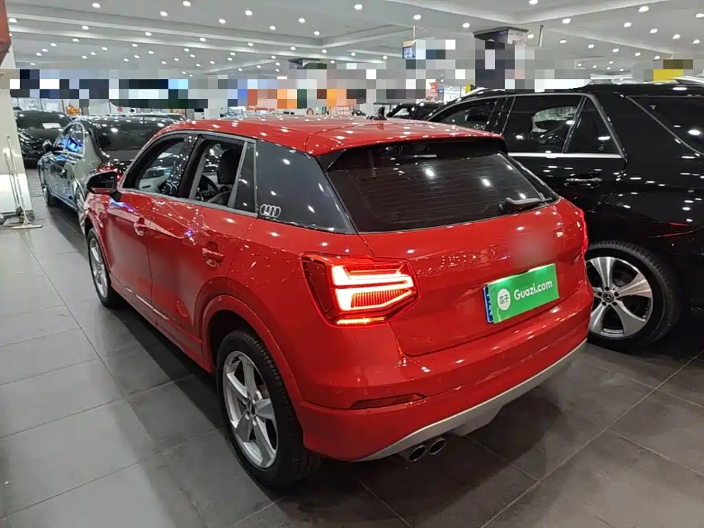 Фото 5 - Audi Q2L
