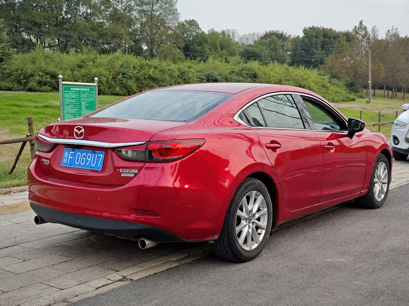 Photo 15 - Mazda Atenza