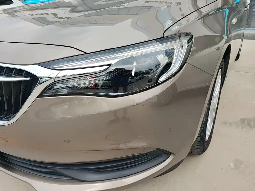 Фото 24 - Buick Excelle