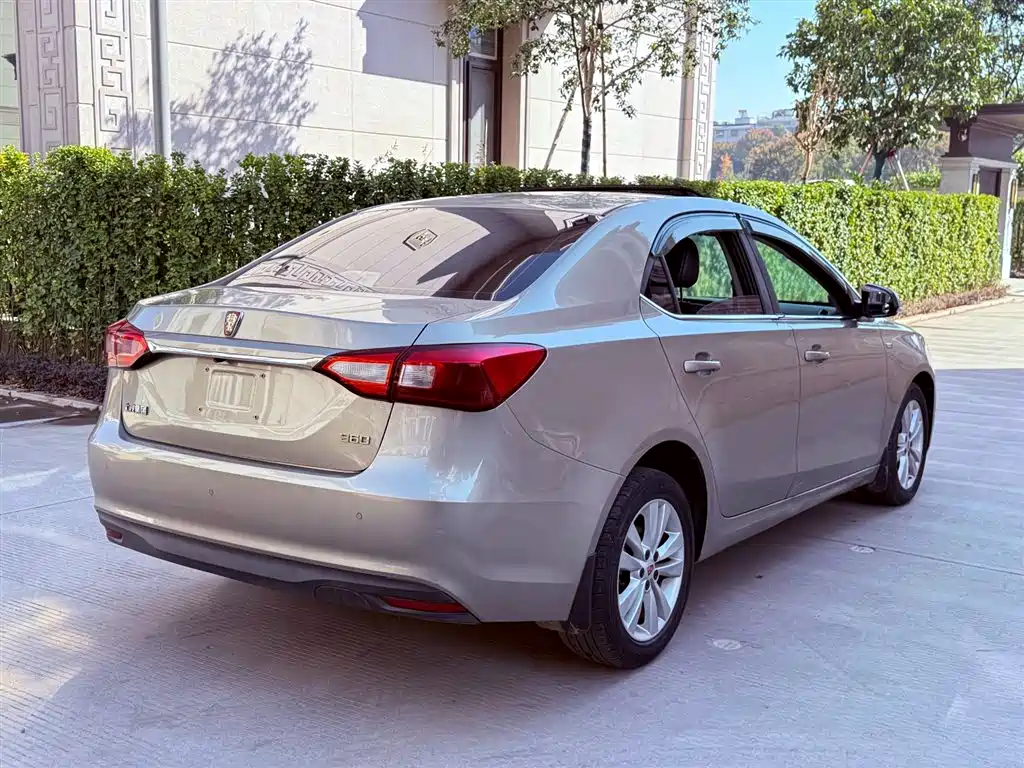 Roewe 360 2017 2015 1.5L Automatic Luxury