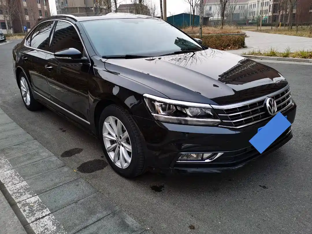 Volkswagen Passat 2017 330TSI DSG Prestige фото 2