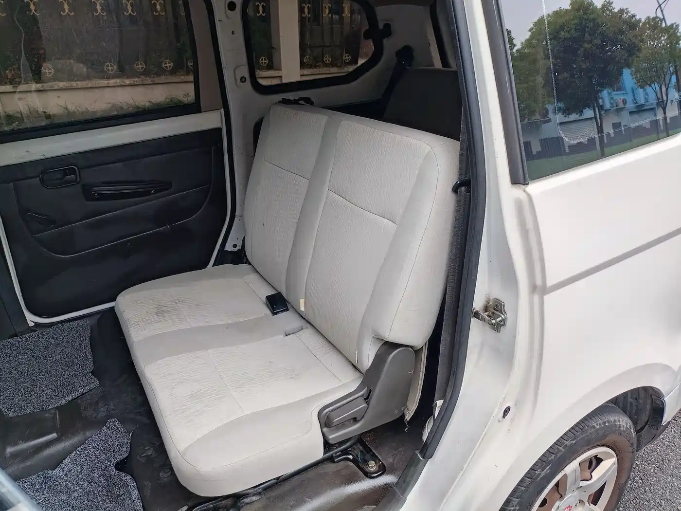 Фото 33 - Wuling Motors Wuling Hongguang