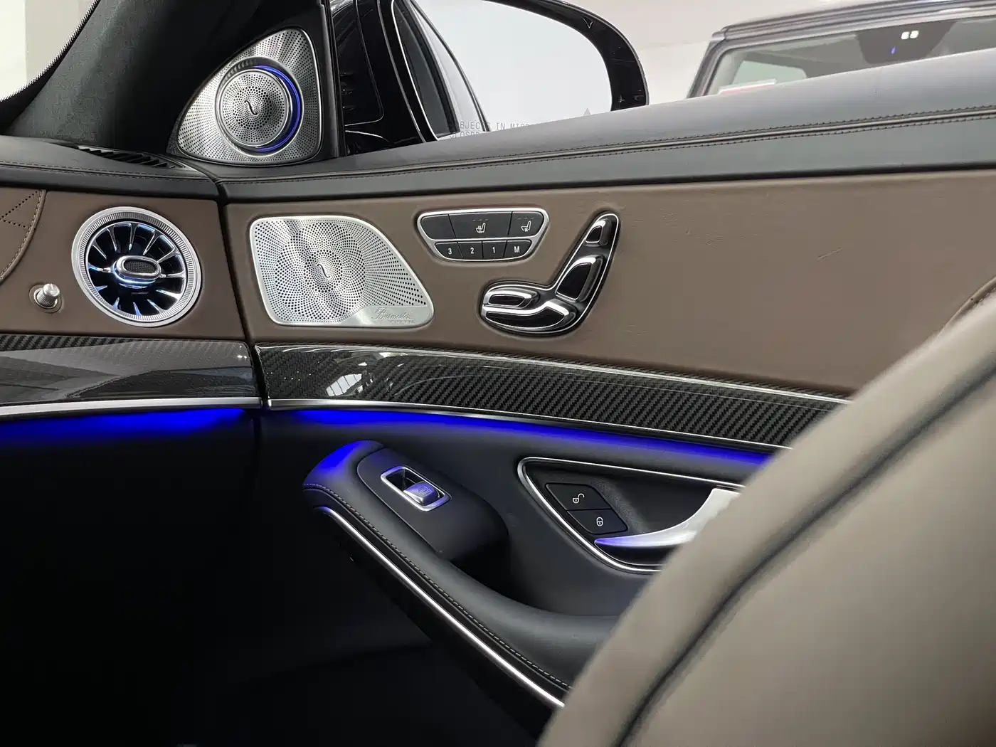 Mercedes-Benz S-Class AMG 2018 AMG S 63 L 4MATIC+ фото 25