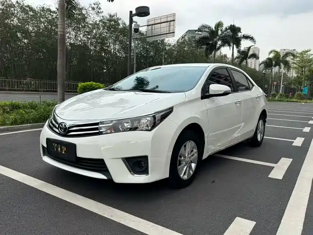 TOYOTA COROLLA