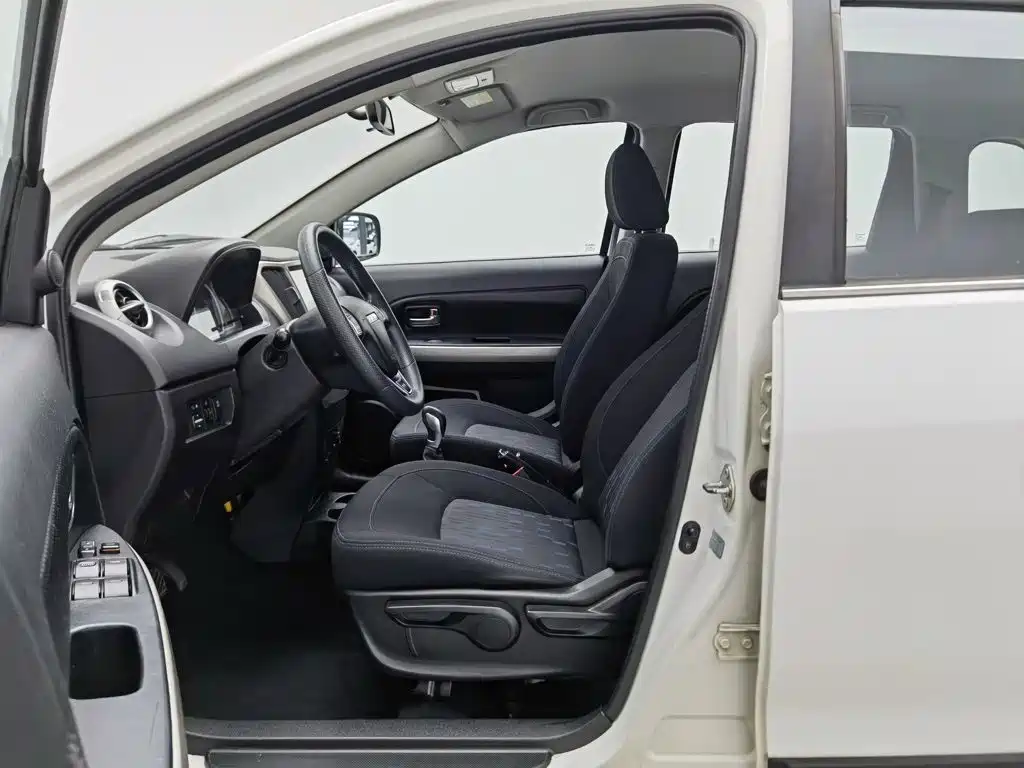 Haval H1 2016 2017 Red Label 1.5L AMT Comfort