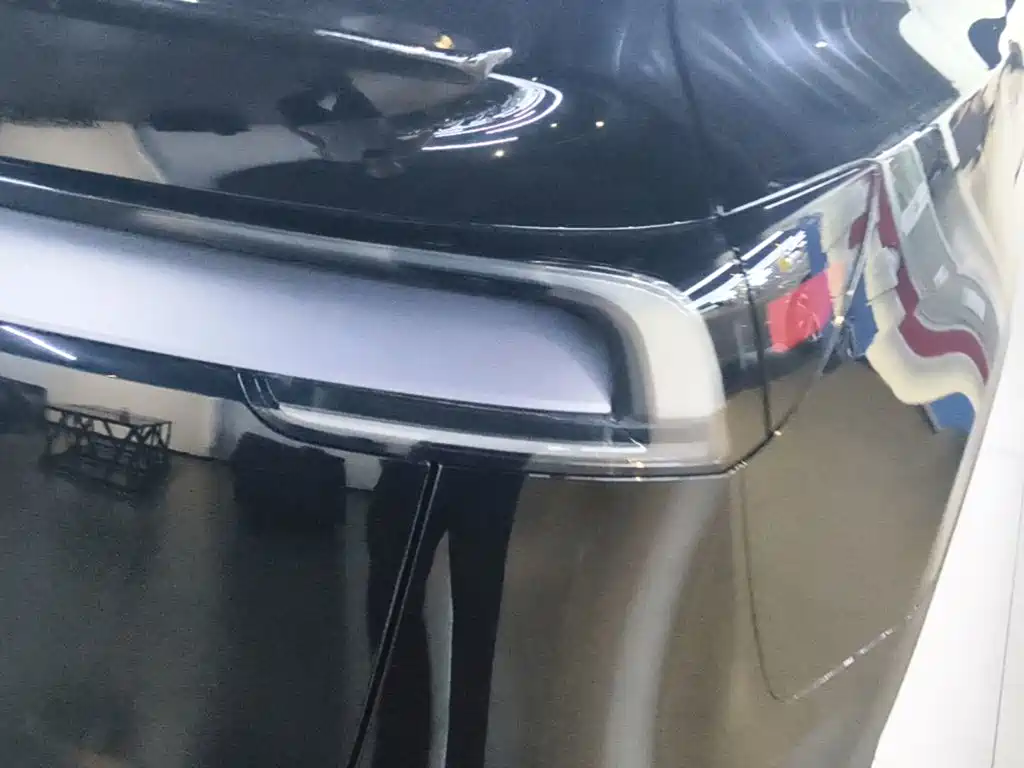 Tesla Model Y 2026 2025 Rear-Wheel Drive
