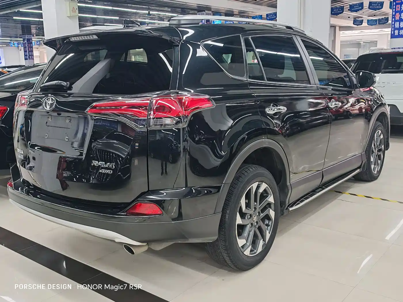 Toyota RAV4 Rongfang 2018 2.5L Automatic 4WD Elite i Edition фото 9