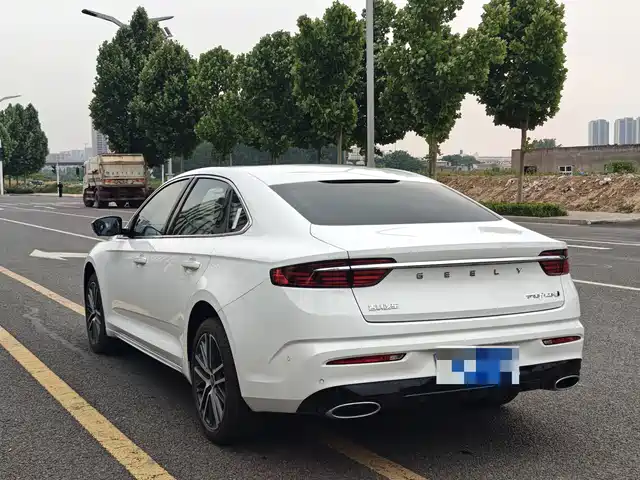 Geely Xing Rui 2023 2.0TD Premium Model — фото 5