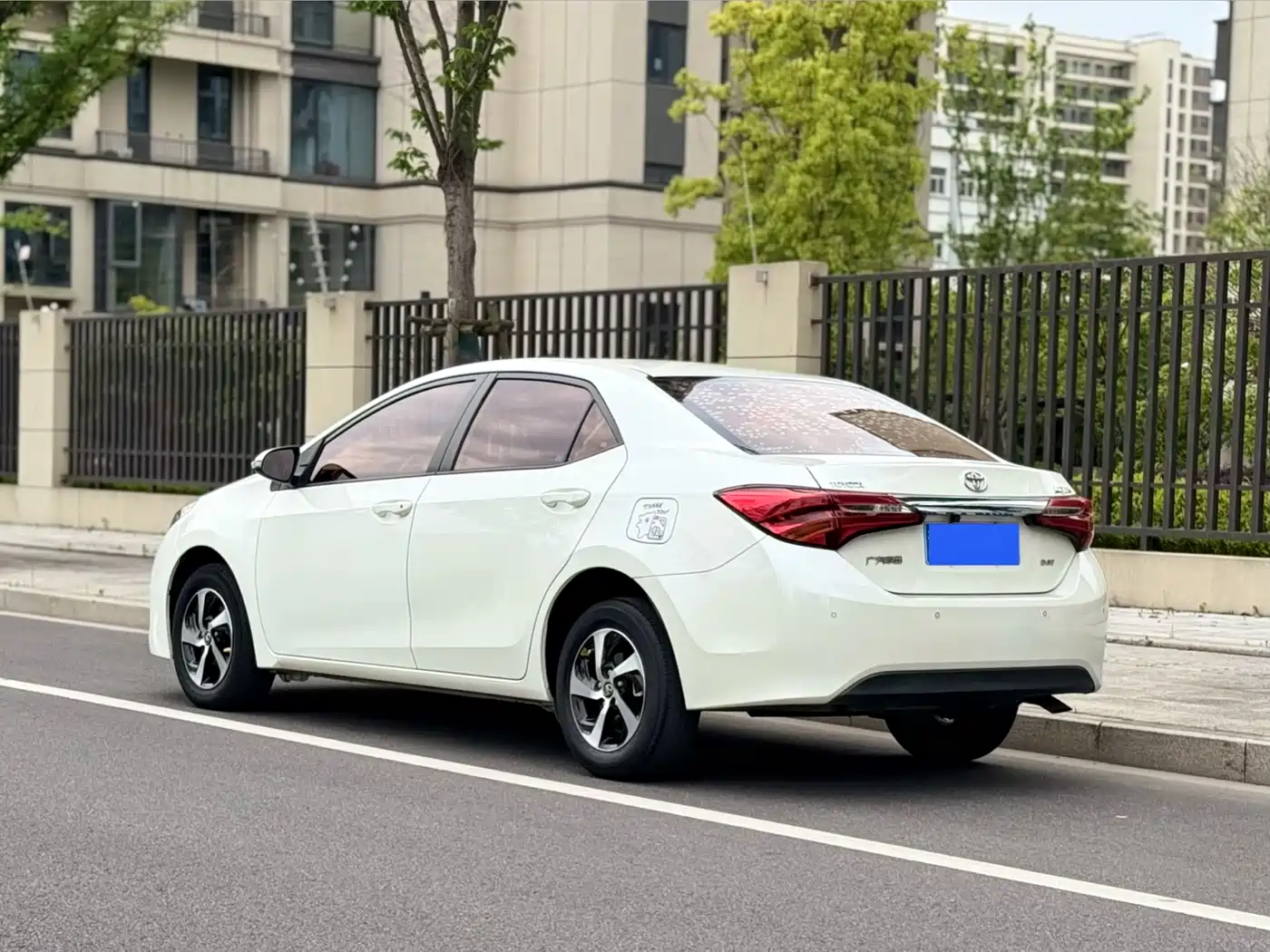 Toyota Levin 2017 Facelift 185T CVT Elite (China V) фото 4