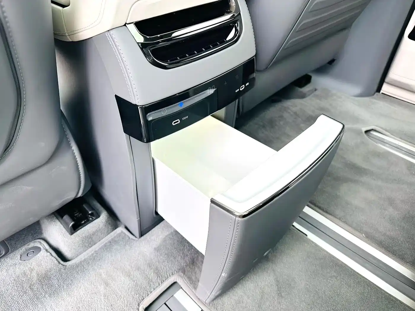 ZEEKR EXTREME KRYPTON 009