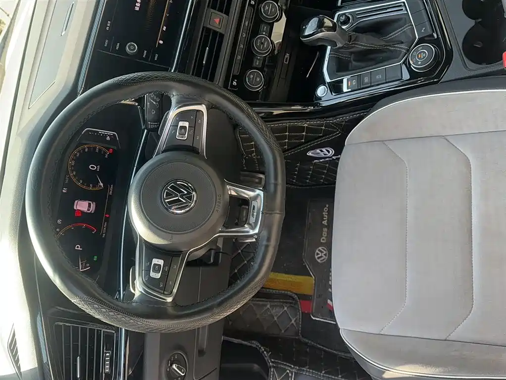 Volkswagen Tayron 2019 380TSI 4WD R-Line China V фото 18