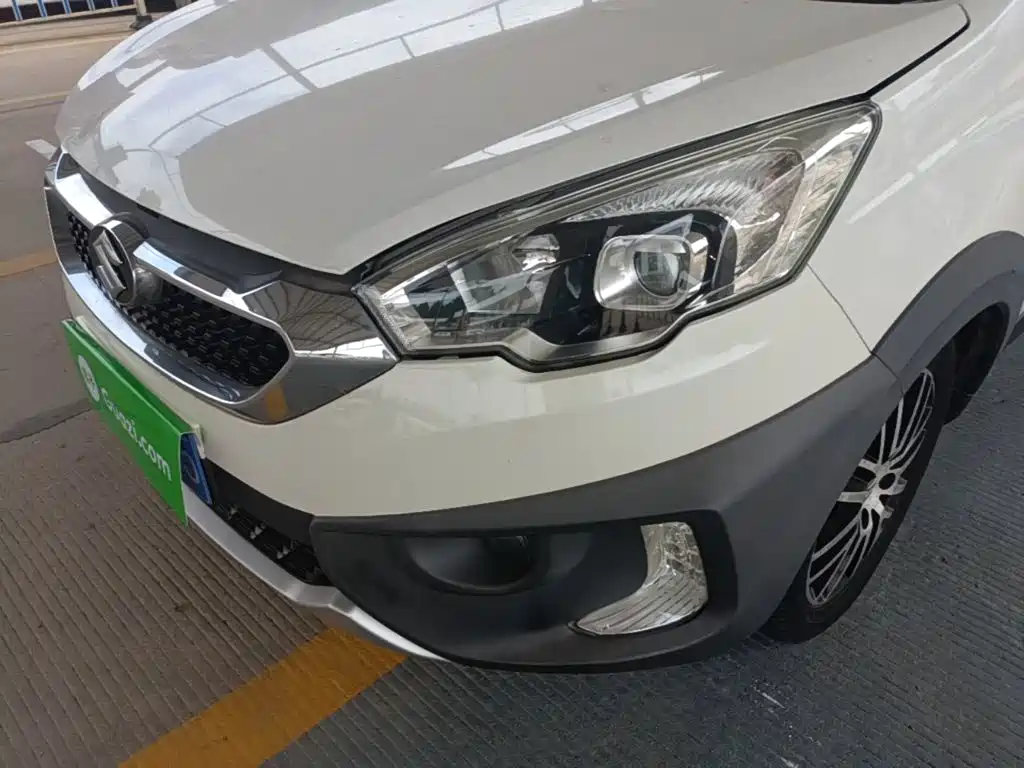 BAIC Changhe Q25 2017 2017 1.5L Automatic Smart Edition