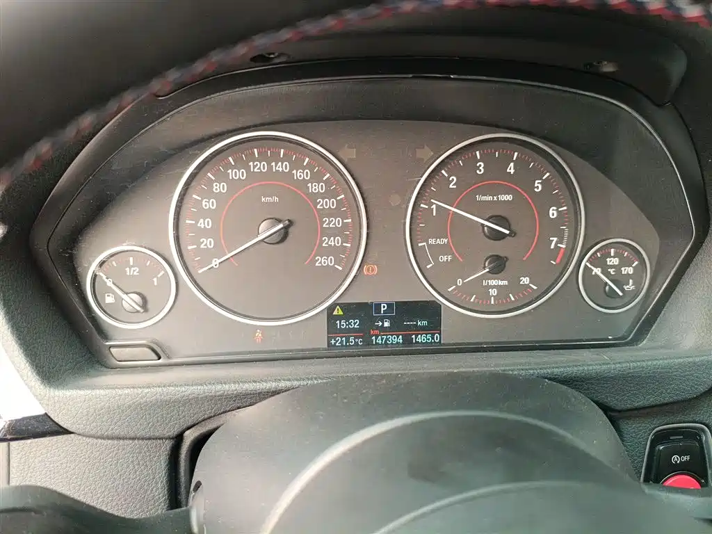 BMW 3 Series 2017 320i M Sport фото 12
