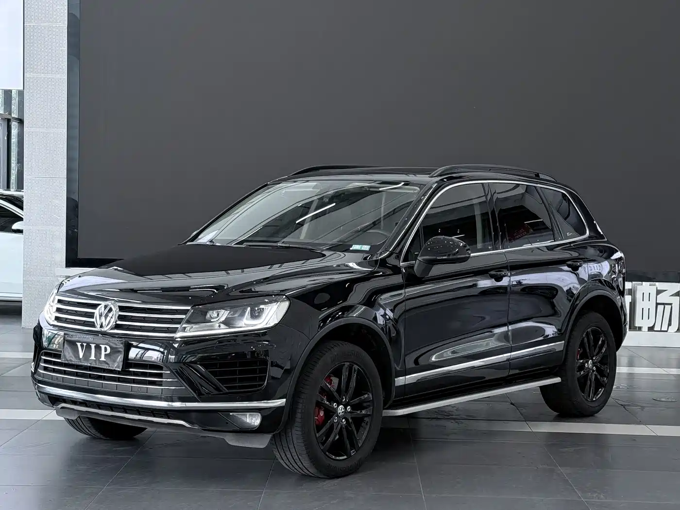Volkswagen Touareg 2018 2017 3.0TSI Explorer Edition