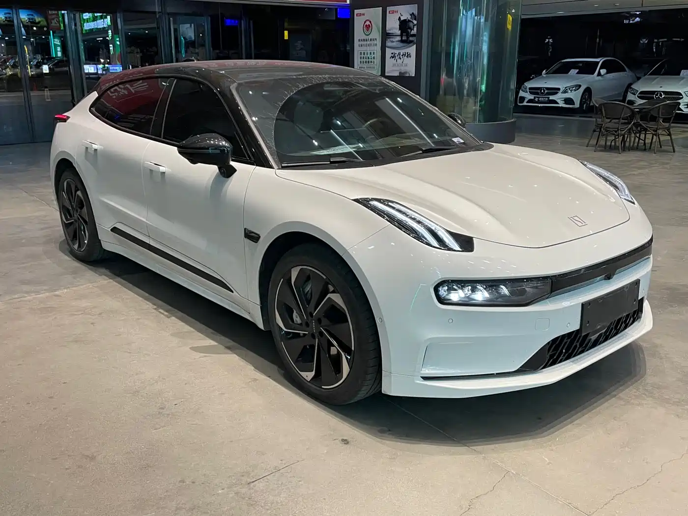 ZEEKR EXTREME KRYPTON 001