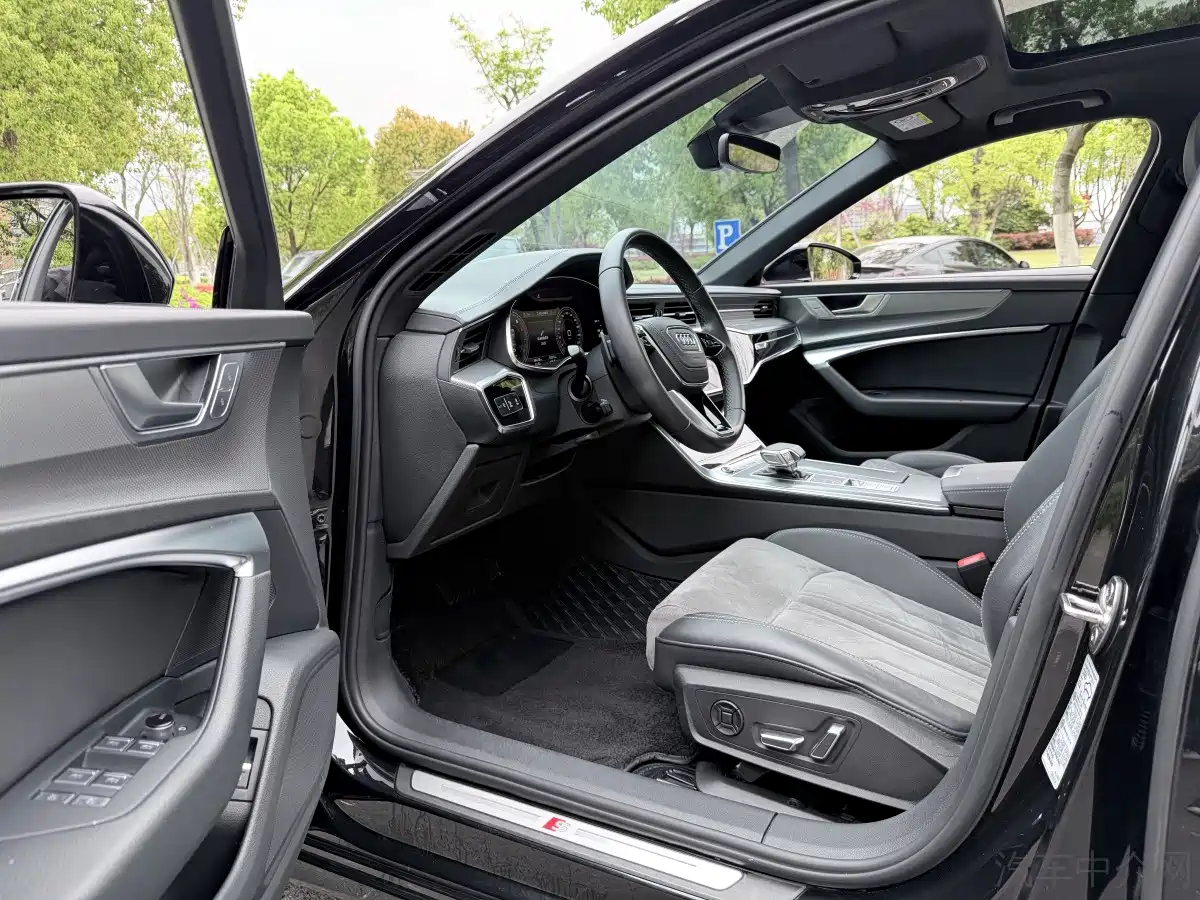 Audi A6L 2023 Facelift 40 TFSI Luxury Elegance фото 8