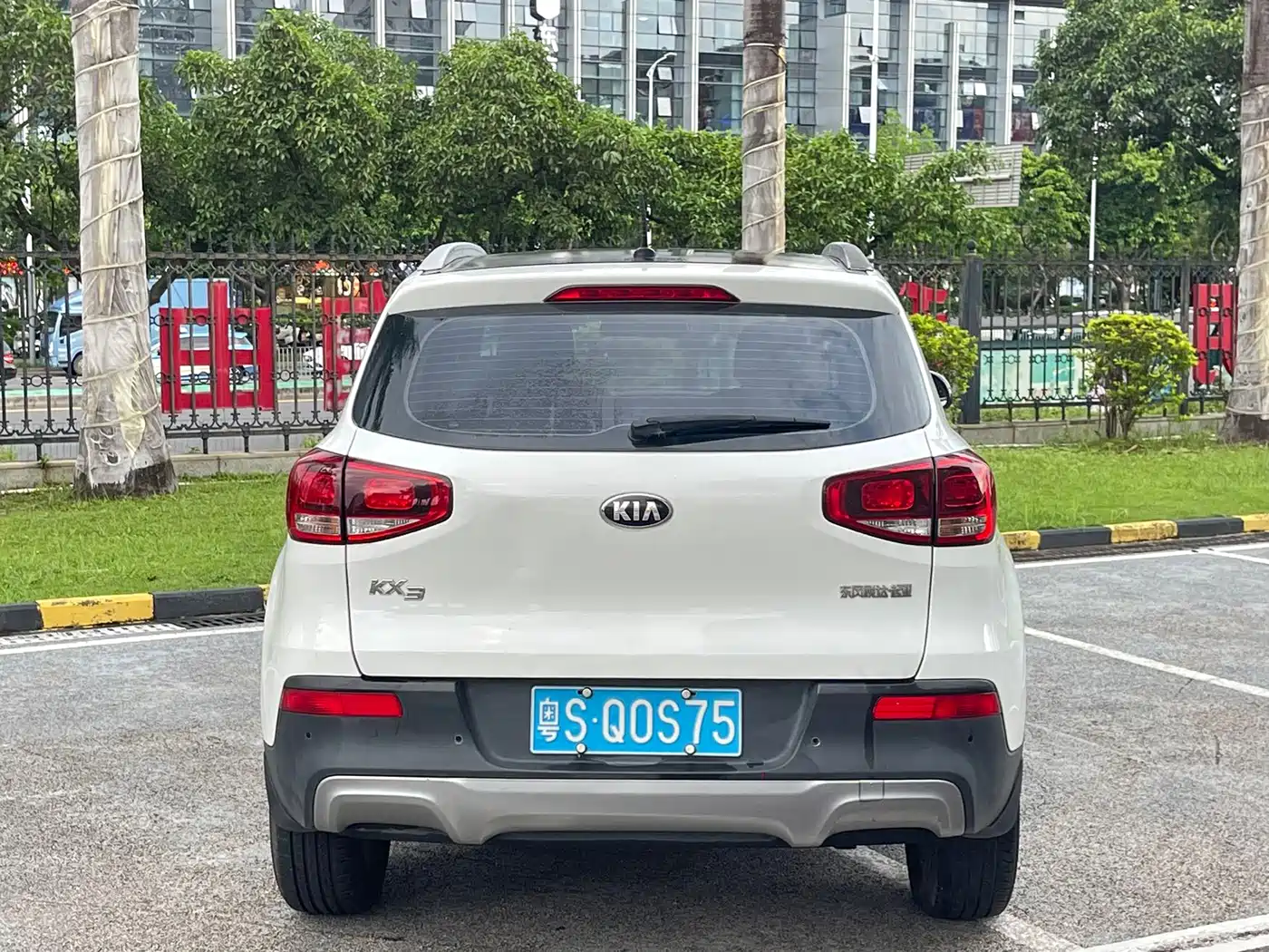 Kia KX3 2015 2015 1.6L Automatic 2WD DLX