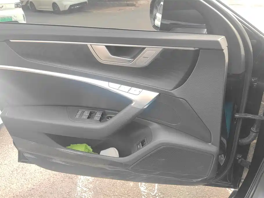 Audi A6L 2024 45 TFSI quattro Premium Dynamic фото 7