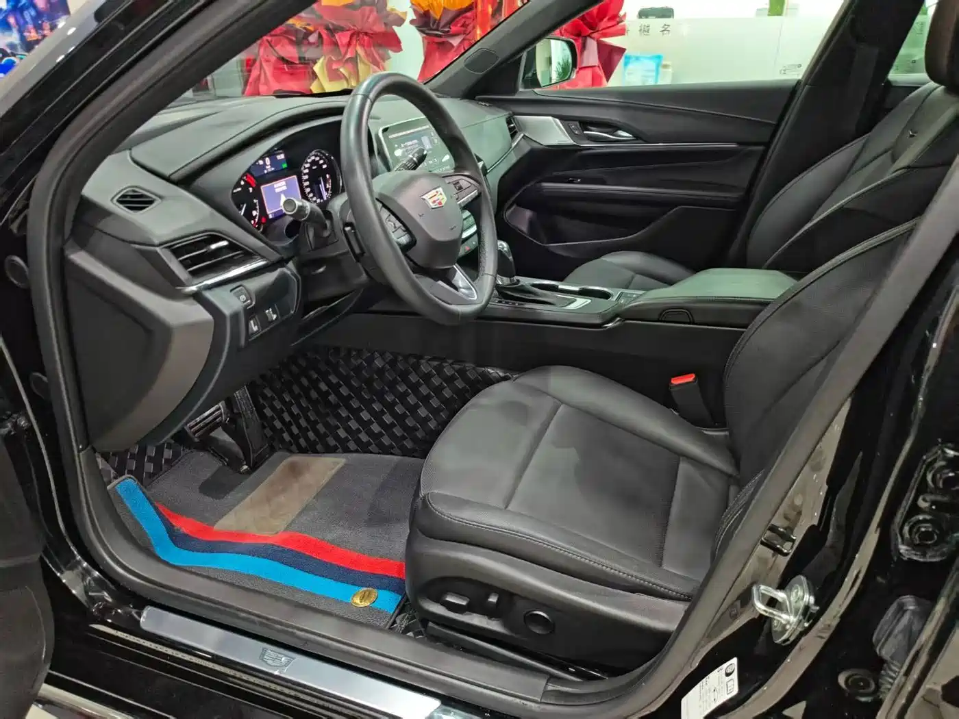 Cadillac CT4 2024 2023 25T Luxury Model