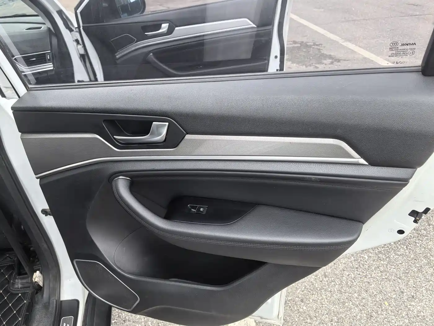 Photo 18 - Haval H6