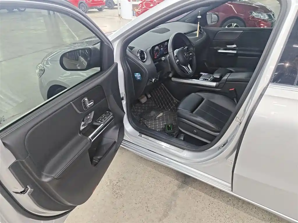 Mercedes-Benz B-Class 2020 B 200 Fashion Edition фото 16