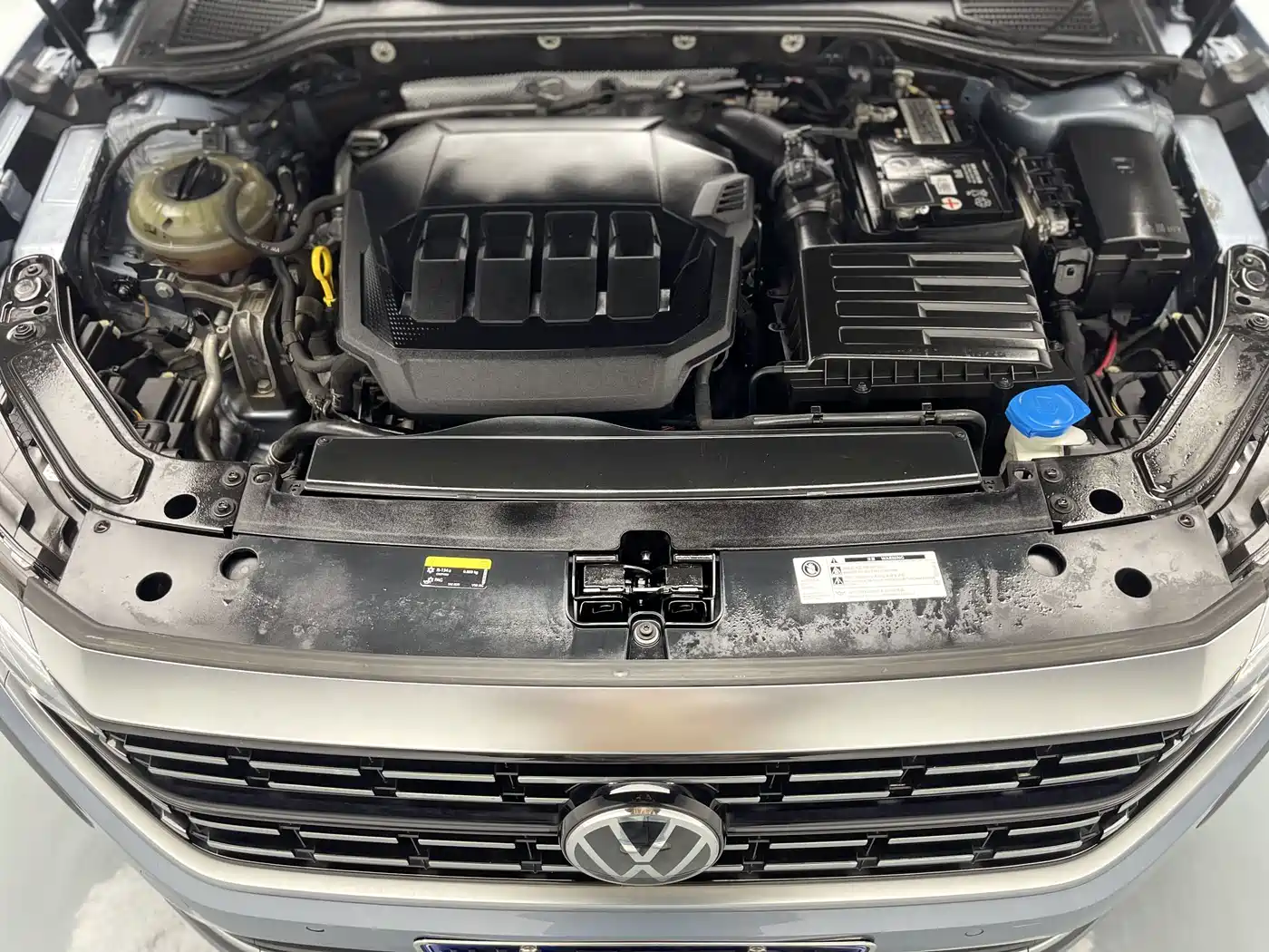 Volkswagen Passat 2022 330TSI Luxury Edition фото 7