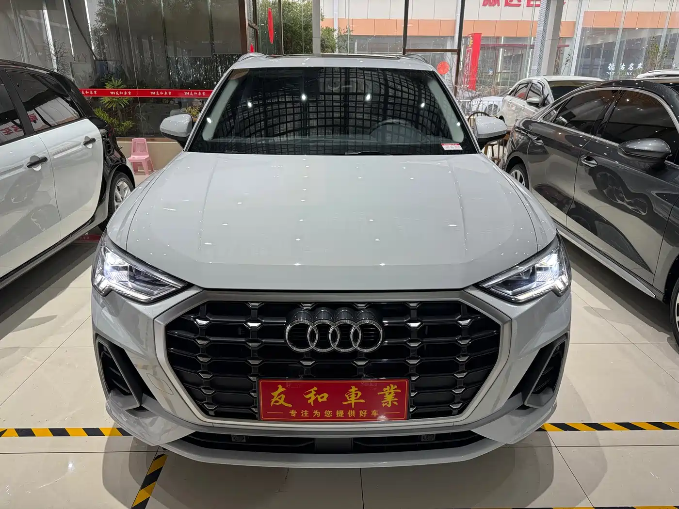 Audi Q3 2023 35 TFSI Fashion Dynamic Model (1.5T) фото 2