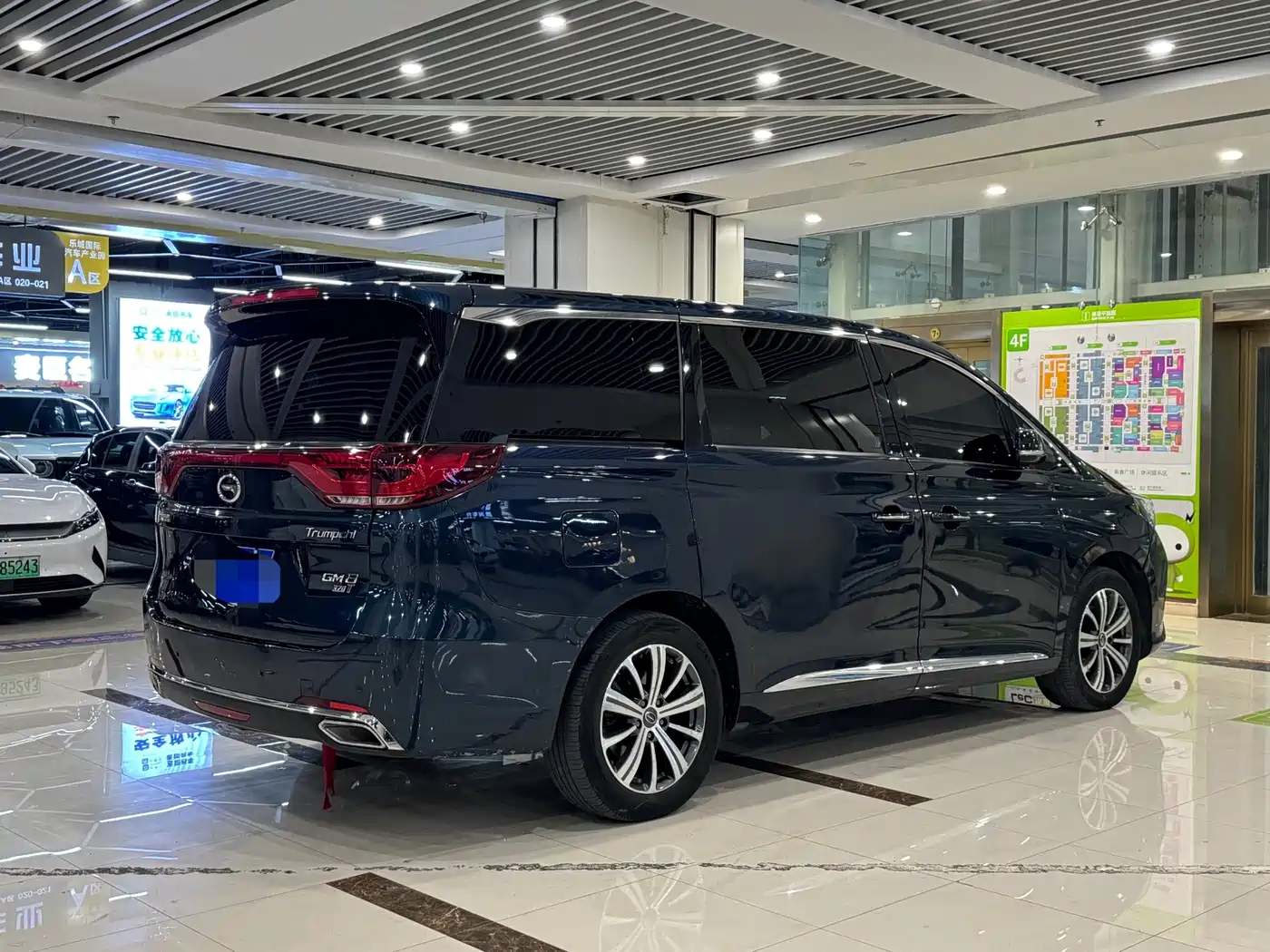 GAC Trumpchi Trumpchi M8 2018 320T Premium Edition фото 7