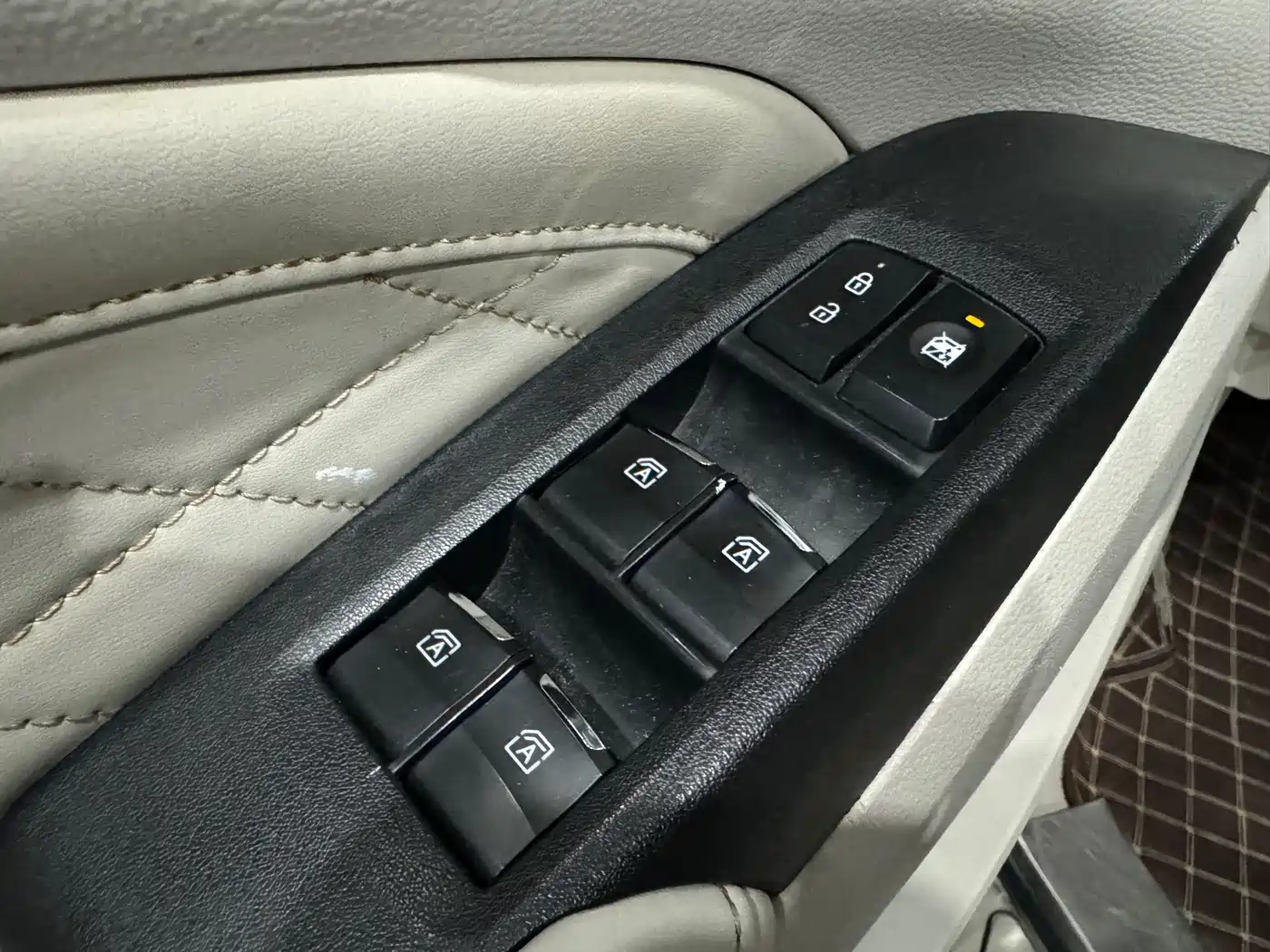 GAC Trumpchi Trumpchi M8 2018 320T Premium Edition фото 11
